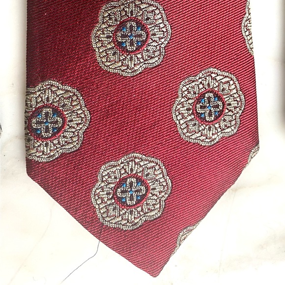 7 Vintage Silk Ties Fendi, Givenchy, Dior, Balmain, PierreCardin, Boss, Ken Cole - Picture 11 of 16